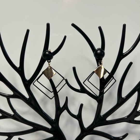 Metal Statement Earrings - Picture 2 of 3